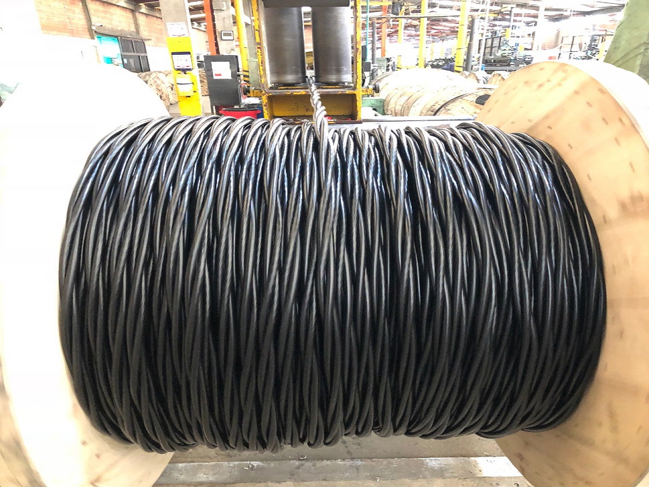 LOW VOLTAGE CABLES